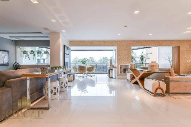 Imagem Apartamento com 3 Quartos à Venda, 244 m² em Vila Nova Conceição - São Paulo