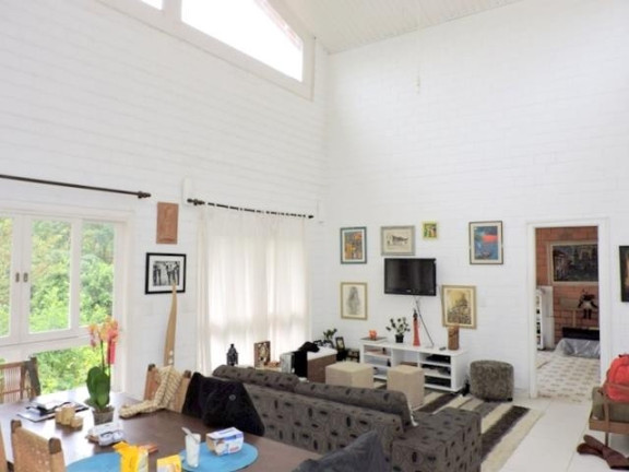 Imagem Casa com 4 Quartos à Venda, 205 m² em Parque Das Artes - Embu Das Artes Imagem Casa com 4 Quartos à Venda, 205 m² em Parque Das Artes - Embu Das Artes
