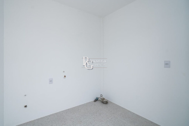 Imagem Imóvel com 3 Quartos à Venda, 244 m² em Auxiliadora - Porto Alegre Imagem Imóvel com 3 Quartos à Venda, 244 m² em Auxiliadora - Porto Alegre