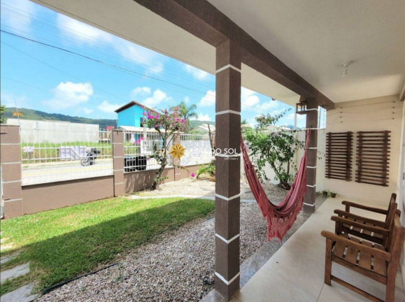Imagem Casa com 4 Quartos à Venda, 215 m² em Mariscal - Bombinhas Imagem Casa com 4 Quartos à Venda, 215 m² em Mariscal - Bombinhas