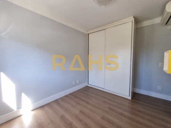 Imagem Apartamento com 3 Quartos à Venda, 180 m² em Atiradores - Joinville