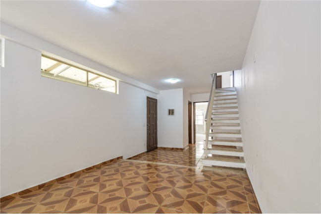 Imagem Casa com 3 Quartos à Venda, em Jardim Aeroporto - São Paulo Imagem Casa com 3 Quartos à Venda, em Jardim Aeroporto - São Paulo