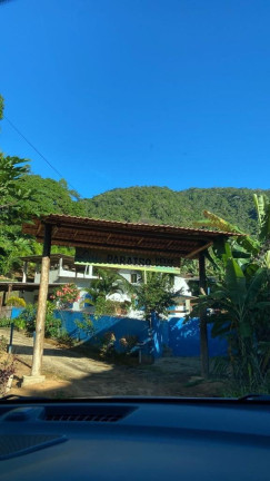 Imagem Imóvel com 3 Quartos à Venda, 135.000 m²