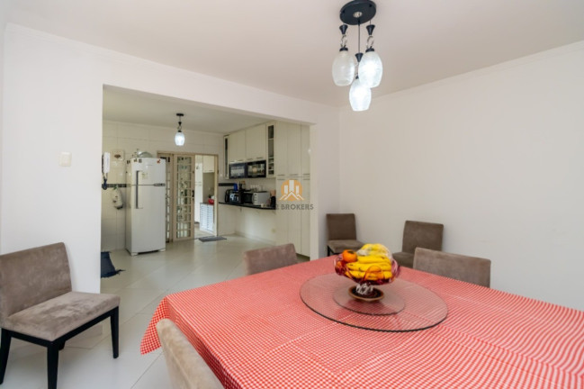 Imagem Casa com 3 Quartos à Venda, 251 m² em Jardim Regina - São Paulo
