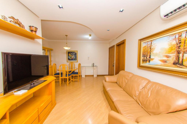 Imagem Apartamento com 3 Quartos à Venda, 87 m² em Petrópolis - Porto Alegre Imagem Apartamento com 3 Quartos à Venda, 87 m² em Petrópolis - Porto Alegre