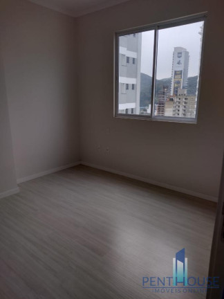 Imagem Apartamento com 3 Quartos à Venda, 133 m² em Centro - Balneário Camboriú Imagem Apartamento com 3 Quartos à Venda, 133 m² em Centro - Balneário Camboriú