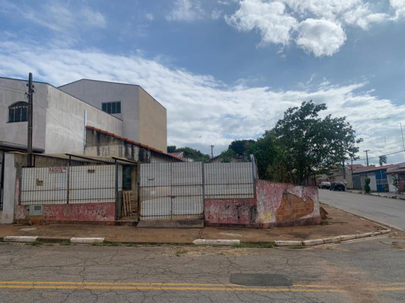 Imagem Casa com 2 Quartos à Venda, 65 m² em Jardim Lucila - Tatuí Imagem Casa com 2 Quartos à Venda, 65 m² em Jardim Lucila - Tatuí