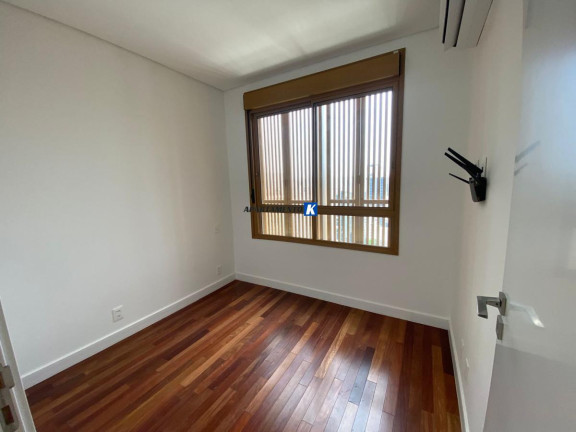 Imagem Apartamento com 3 Quartos à Venda, 250 m² em Itaim Bibi - São Paulo