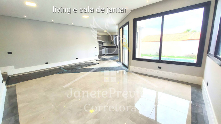 Imagem Casa de Condomínio com 4 Quartos à Venda, 200 m² em Alphaville - Santana De Parnaíba Imagem Casa de Condomínio com 4 Quartos à Venda, 200 m² em Alphaville - Santana De Parnaíba