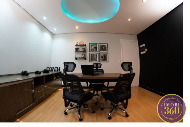 Imagem Sobrado com 4 Quartos à Venda, 350 m² em água Rasa - São Paulo