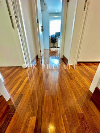 Imagem Apartamento com 3 Quartos à Venda, 190 m² em Vila Romana - São Paulo
