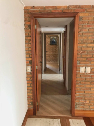 Imagem Apartamento com 3 Quartos à Venda, 170 m² em Moinhos De Vento - Porto Alegre