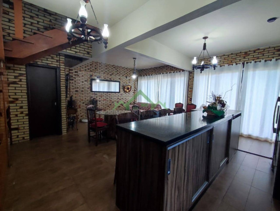 Imagem Casa com 3 Quartos à Venda, 143 m² em Centro - Balneário Barra Do Sul