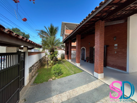 Imagem Casa com 3 Quartos à Venda, 129 m² em Perequê Mirim - Ubatuba Imagem Casa com 3 Quartos à Venda, 129 m² em Perequê Mirim - Ubatuba
