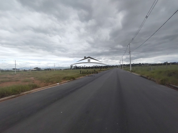 Imagem Terreno à Venda, 250 m² em Villagio Italian - Guaratinguetá Imagem Terreno à Venda, 250 m² em Villagio Italian - Guaratinguetá