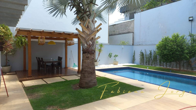 Imagem Casa de Condomínio com 3 Quartos à Venda, 240 m² em Swiss Park - Campinas