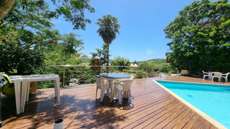 Imagem Casa com 6 Quartos à Venda, 500 m² em Ferradura - Armação Dos Búzios Imagem Casa com 6 Quartos à Venda, 500 m² em Ferradura - Armação Dos Búzios