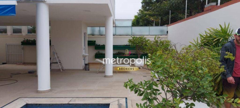 Imagem Sobrado com 4 Quartos à Venda ou Locação, 570 m² em Cerâmica - São Caetano Do Sul Imagem Sobrado com 4 Quartos à Venda ou Locação, 570 m² em Cerâmica - São Caetano Do Sul