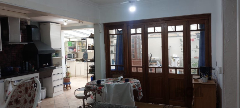Imagem Apartamento com 2 Quartos à Venda, 160 m² em Centro Histórico - Porto Alegre Imagem Apartamento com 2 Quartos à Venda, 160 m² em Centro Histórico - Porto Alegre