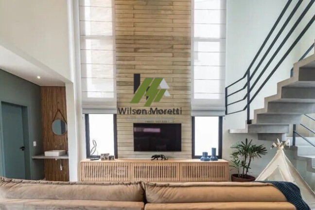 Imagem Casa com 3 Quartos à Venda, 215 m²