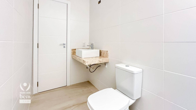 Imagem Sobrado com 3 Quartos à Venda, 142 m² em Boa Vista - Curitiba
