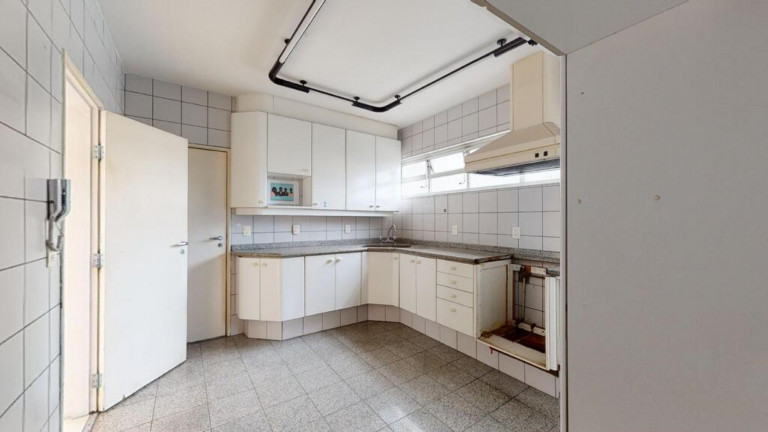Imagem Imóvel com 3 Quartos à Venda, 147 m² em Higienópolis - São Paulo Imagem Imóvel com 3 Quartos à Venda, 147 m² em Higienópolis - São Paulo