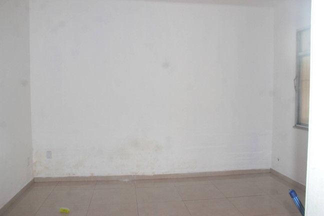 Imagem Casa com 2 Quartos à Venda, 80 m² em Braz De Pina - Rio De Janeiro
