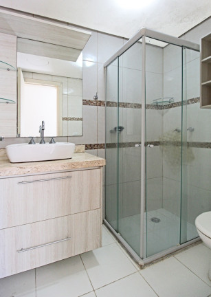 Imagem Apartamento com 2 Quartos à Venda, 83 m² em Jardim Itu - Porto Alegre Imagem Apartamento com 2 Quartos à Venda, 83 m² em Jardim Itu - Porto Alegre