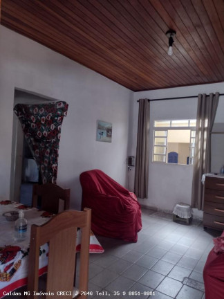 Imagem Casa com 2 Quartos à Venda, 55 m² em Pocinhos Do Rio Verde - Caldas Imagem Casa com 2 Quartos à Venda, 55 m² em Pocinhos Do Rio Verde - Caldas