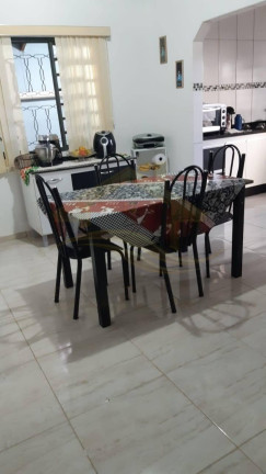Imagem Casa com 3 Quartos à Venda, 134 m² em Pacaembu - Londrina Imagem Casa com 3 Quartos à Venda, 134 m² em Pacaembu - Londrina
