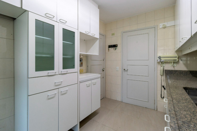 Imagem Imóvel com 3 Quartos à Venda, 89 m² em Moema - São Paulo Imagem Imóvel com 3 Quartos à Venda, 89 m² em Moema - São Paulo