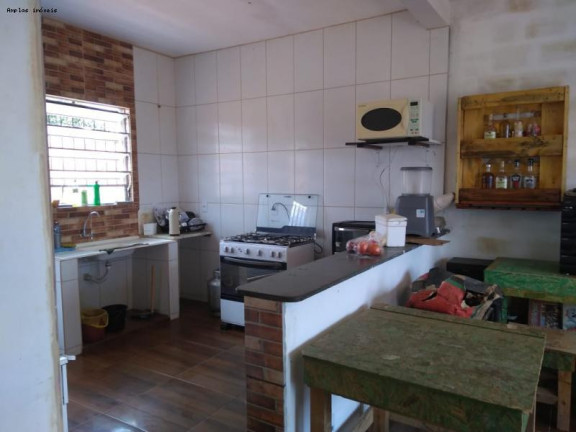 Imagem Casa com 2 Quartos à Venda, 60 m² em Araçás - Mateus Leme