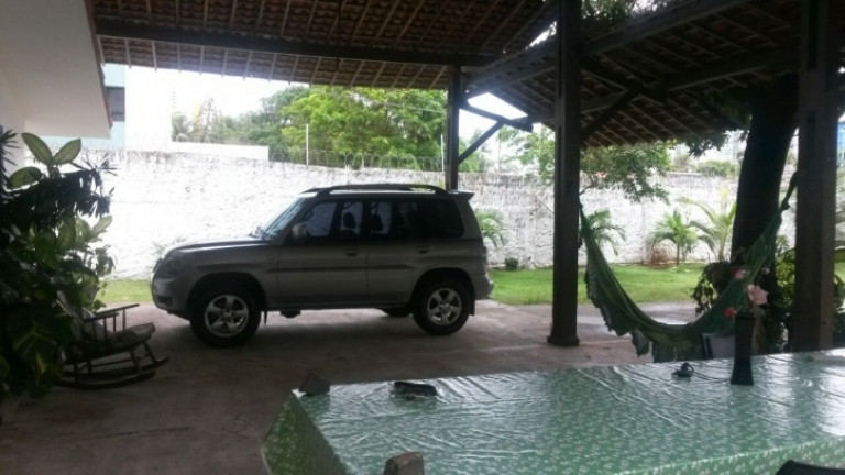 Casa com 4 Quartos à Venda, 255 m² em Ponta Negra - Natal