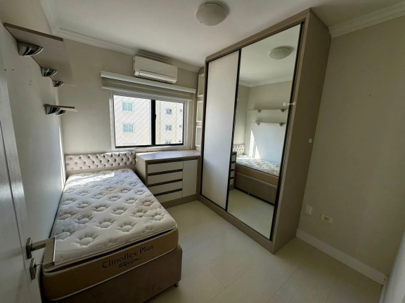 Imagem Apartamento com 3 Quartos à Venda, 131 m² em Centro - Balneário Camboriú Imagem Apartamento com 3 Quartos à Venda, 131 m² em Centro - Balneário Camboriú