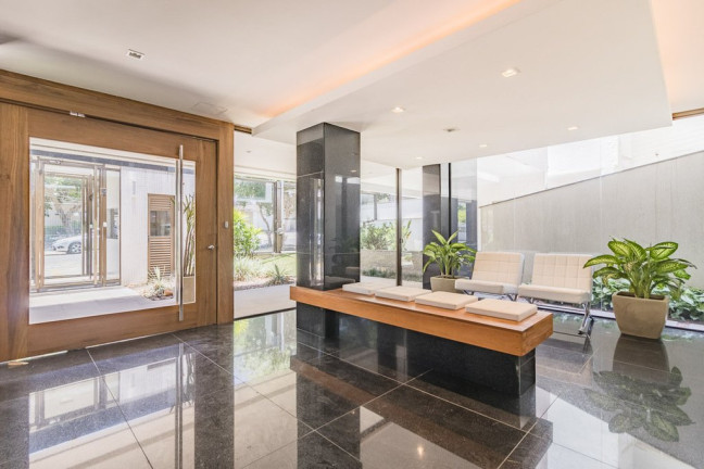 Imagem Apartamento com 3 Quartos à Venda, 169 m² em Petrópolis - Porto Alegre