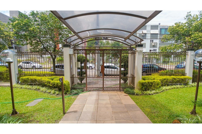 Imagem Apartamento com 3 Quartos à Venda, 110 m² em Menino Deus - Porto Alegre Imagem Apartamento com 3 Quartos à Venda, 110 m² em Menino Deus - Porto Alegre
