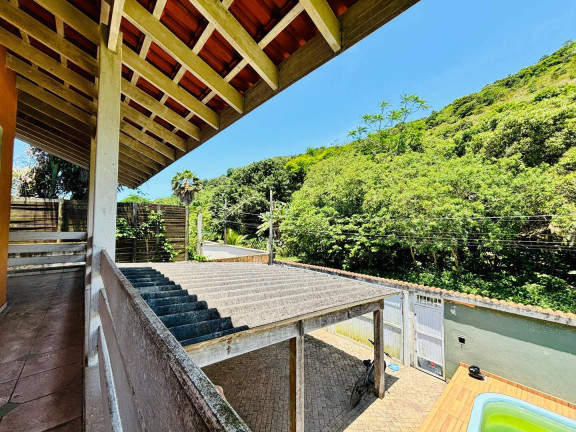 Imagem Casa com 4 Quartos à Venda, 321 m² em Guaiúba - Guarujá Imagem Casa com 4 Quartos à Venda, 321 m² em Guaiúba - Guarujá