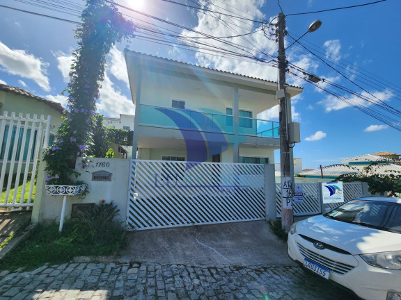 Imagem Casa com 4 Quartos à Venda, 194 m² Imagem Casa com 4 Quartos à Venda, 194 m²