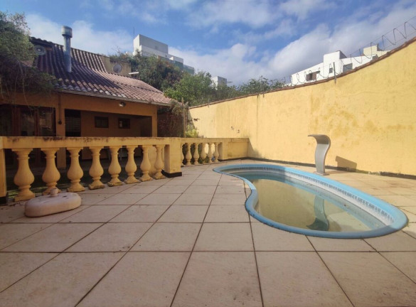 Imagem Casa com 2 Quartos à Venda, 194 m² em Jardim Botânico - Porto Alegre Imagem Casa com 2 Quartos à Venda, 194 m² em Jardim Botânico - Porto Alegre