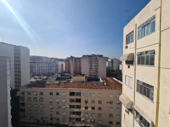 Imagem Apartamento com 1 Quarto à Venda,  em Catete - Rio De Janeiro