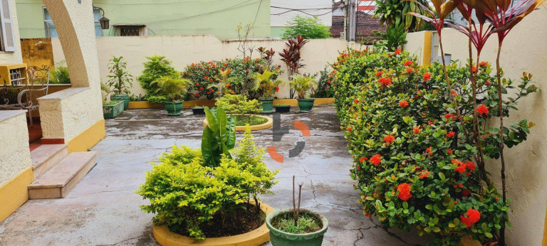 Imagem Casa com 3 Quartos à Venda ou Locação, 188 m² em Centro - Nova Iguaçu Imagem Casa com 3 Quartos à Venda ou Locação, 188 m² em Centro - Nova Iguaçu