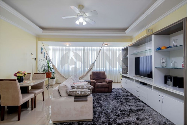 Apartamento com 3 Quartos à Venda, 94 m² em Petrópolis - Porto Alegre