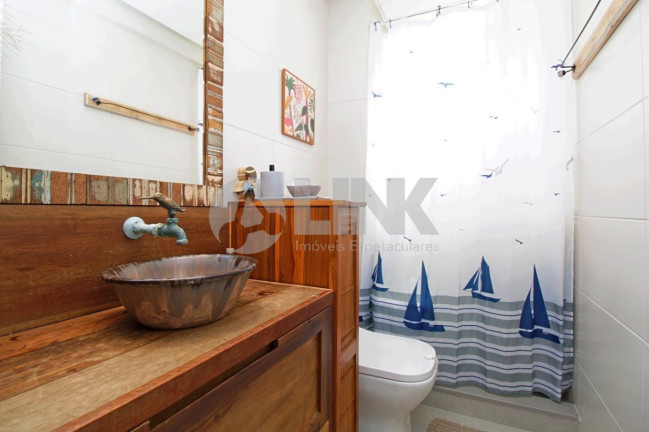 Imagem Apartamento com 2 Quartos à Venda, 75 m² em Petrópolis - Porto Alegre Imagem Apartamento com 2 Quartos à Venda, 75 m² em Petrópolis - Porto Alegre