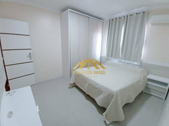 Imagem Imóvel com 7 Quartos à Venda, 582 m² em Maraponga - Fortaleza