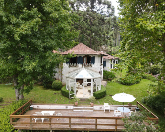 Imagem Casa com 4 Quartos à Venda, 740 m² em Região De Descansópolis - Campos Do Jordão Imagem Casa com 4 Quartos à Venda, 740 m² em Região De Descansópolis - Campos Do Jordão