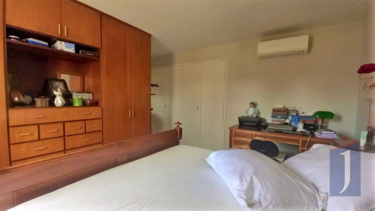 Imagem Casa com 3 Quartos à Venda, 263 m² em Vila Das Mercês - São Paulo Imagem Casa com 3 Quartos à Venda, 263 m² em Vila Das Mercês - São Paulo