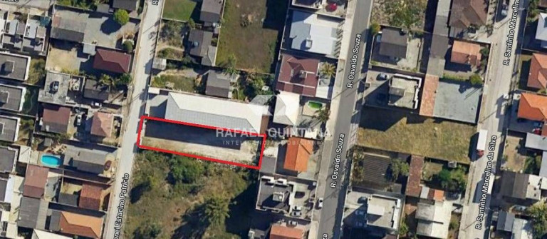 Ponto Comercial à Venda, 500 m² em Aririu - Palhoça