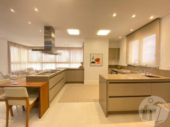 Imagem Apartamento com 5 Quartos à Venda, 317 m² em Centro - Balneário Camboriú Imagem Apartamento com 5 Quartos à Venda, 317 m² em Centro - Balneário Camboriú