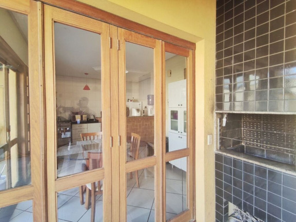 Imagem Casa com 2 Quartos à Venda, 194 m² em Jardim Botânico - Porto Alegre Imagem Casa com 2 Quartos à Venda, 194 m² em Jardim Botânico - Porto Alegre