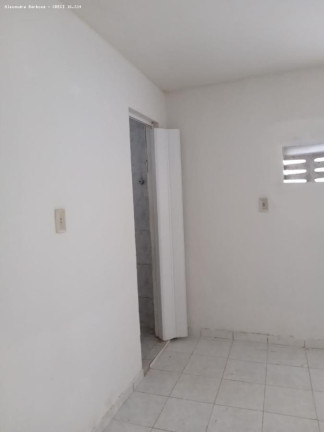 Imagem Casa com 3 Quartos à Venda, em Marcos Freire - Jaboatão Dos Guararapes Imagem Casa com 3 Quartos à Venda, em Marcos Freire - Jaboatão Dos Guararapes
